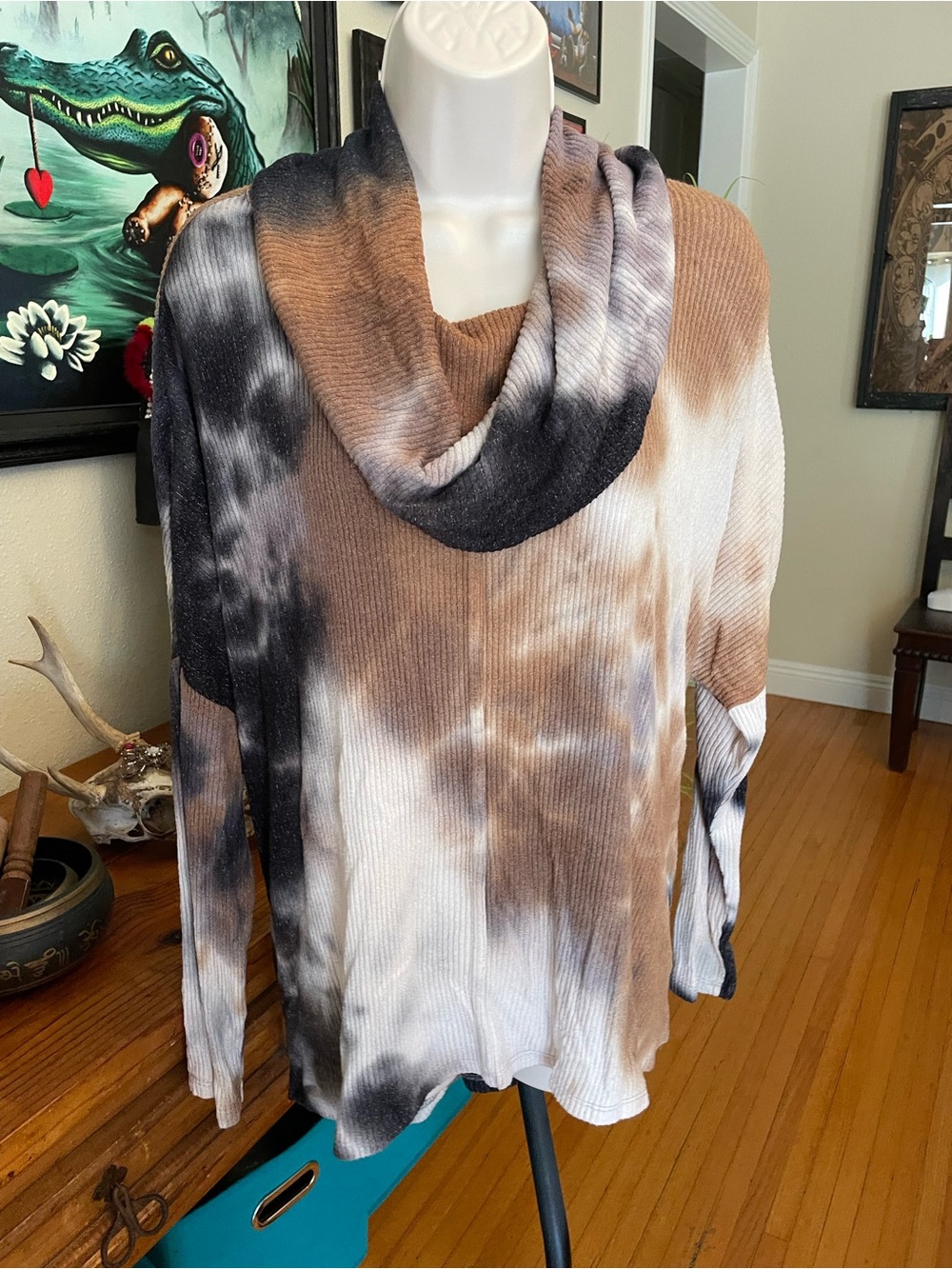 Status by Chenault Brown Tie Dye Oversized Cowl Neck Sweater M